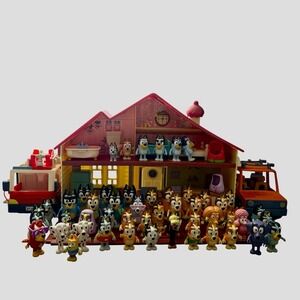 Moose Bluey Figures & House Furniture & More Huge Lot Nana Indy Snickers